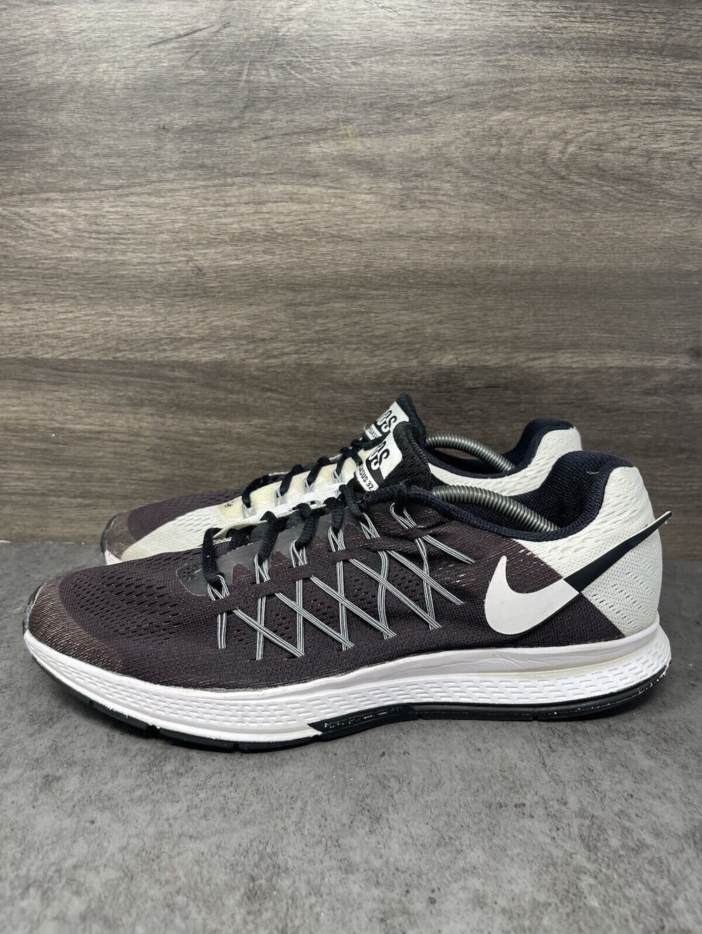 Nike Air Zoom Pegasus 32 Black White Mens Size 12 789493-010 Running Shoes